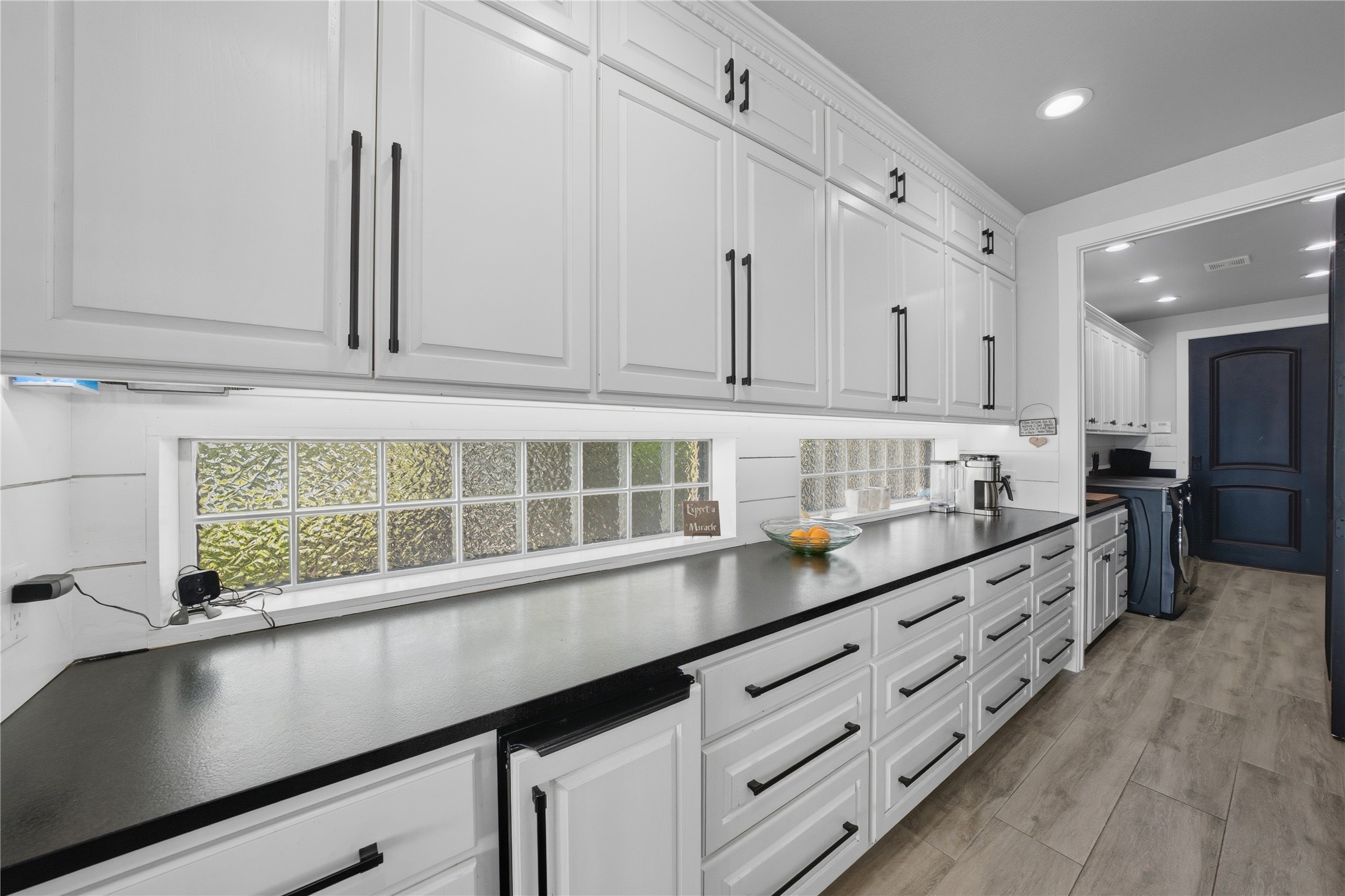 1617 Maple Drive Tool TX 75143