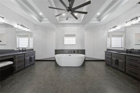 1617 Maple Drive Tool TX 75143