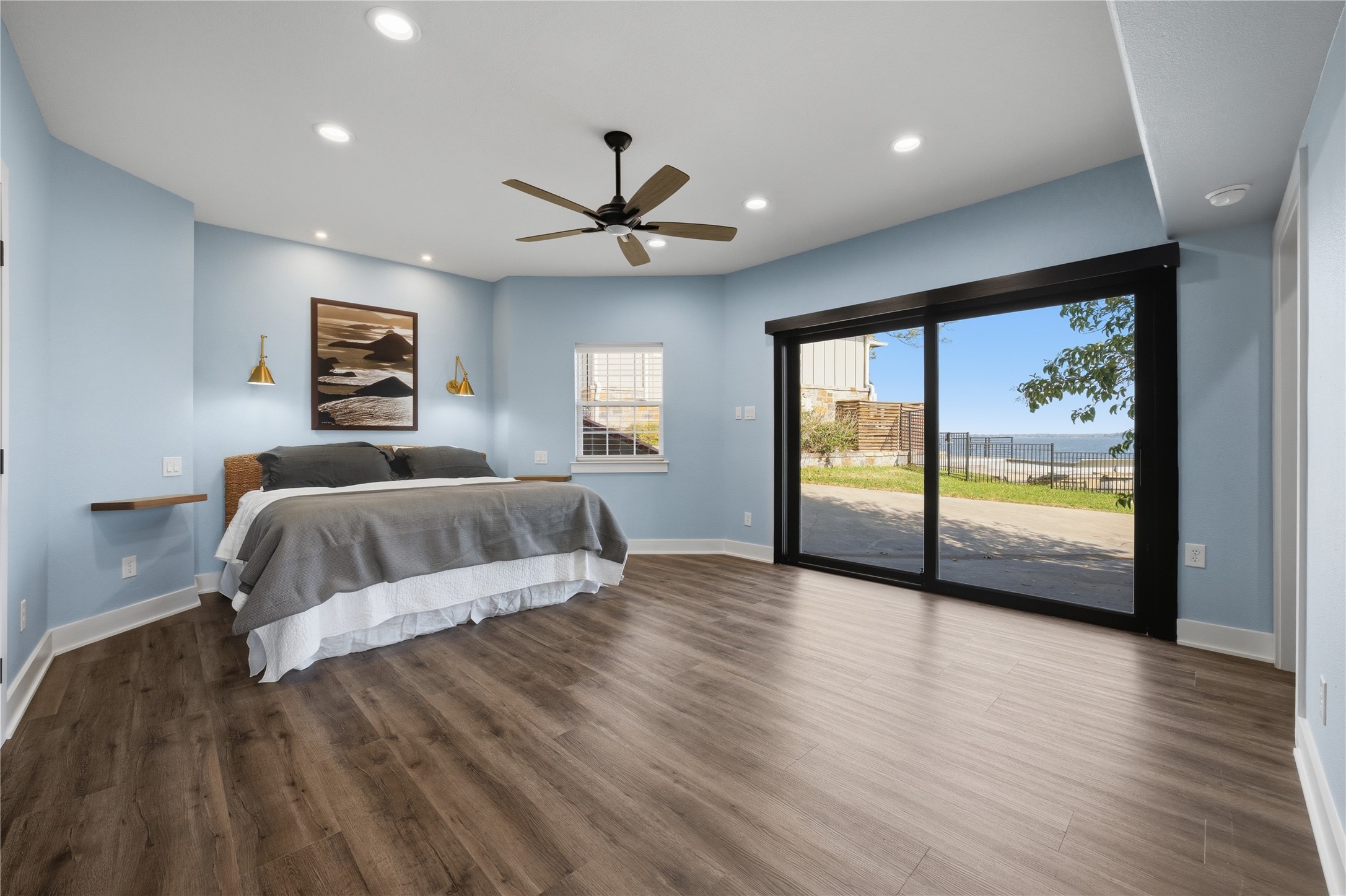 1617 Maple Drive Tool TX 75143