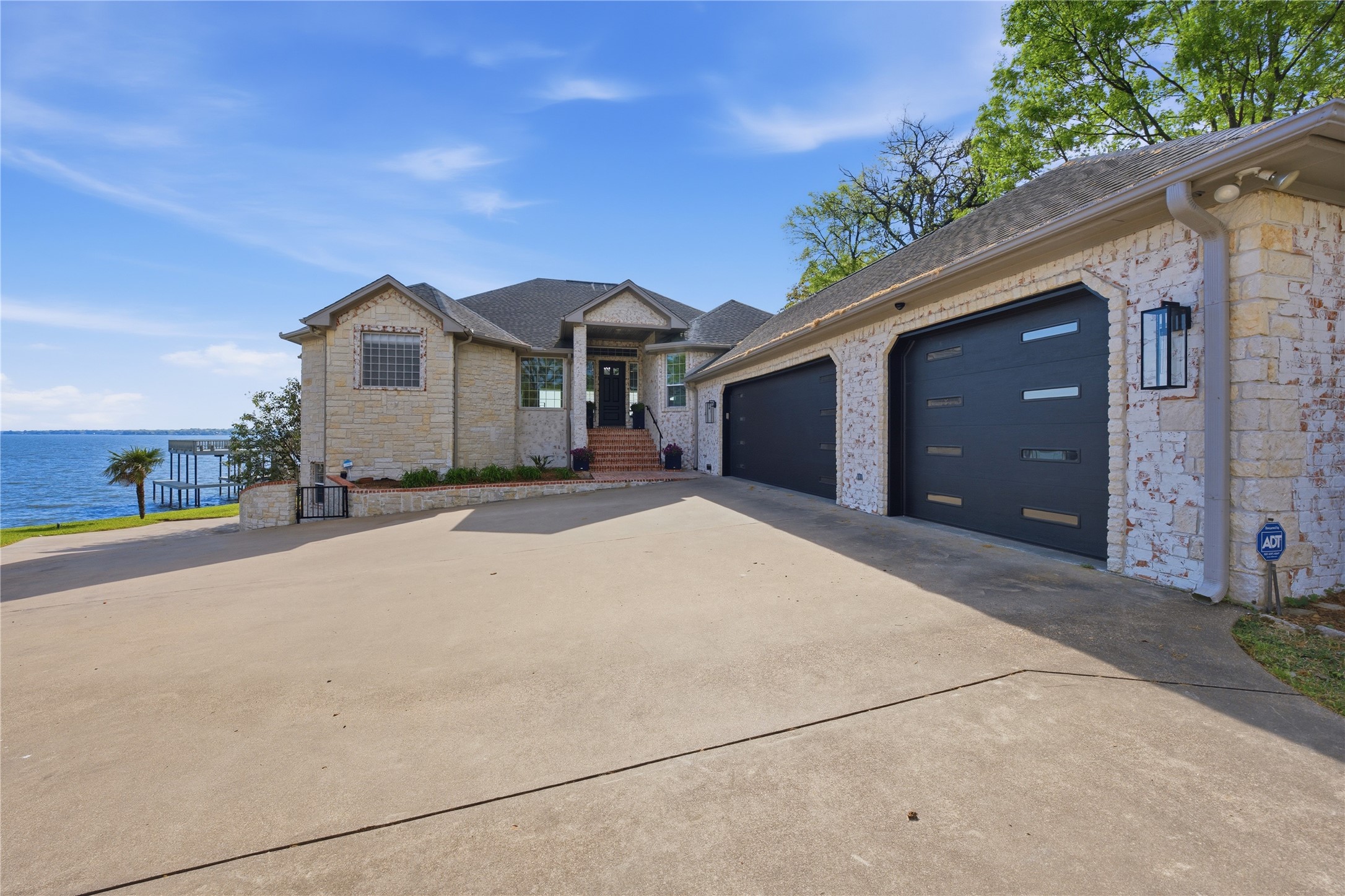 1617 Maple Drive Tool TX 75143