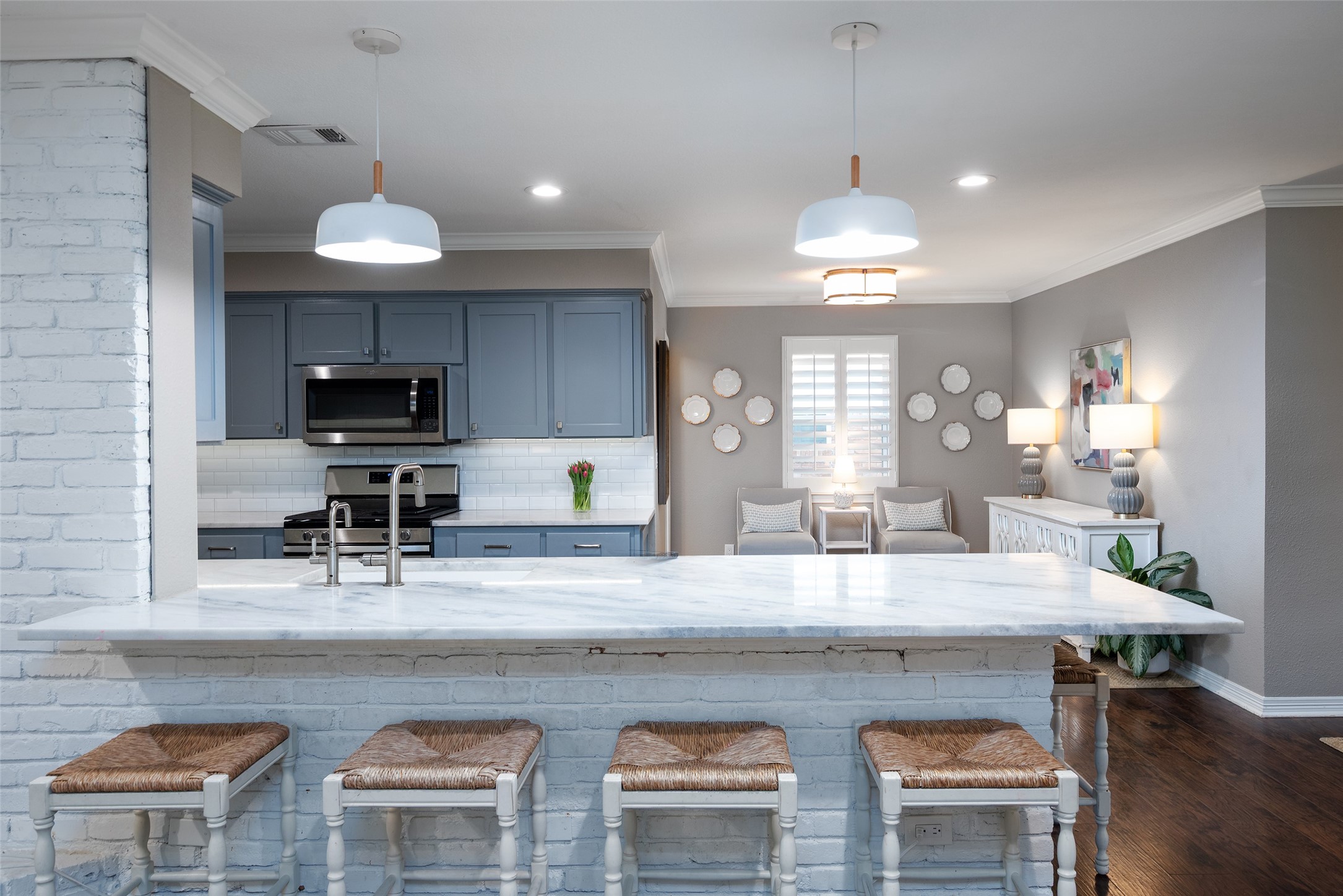 3352 Princess Lane Dallas TX 75229