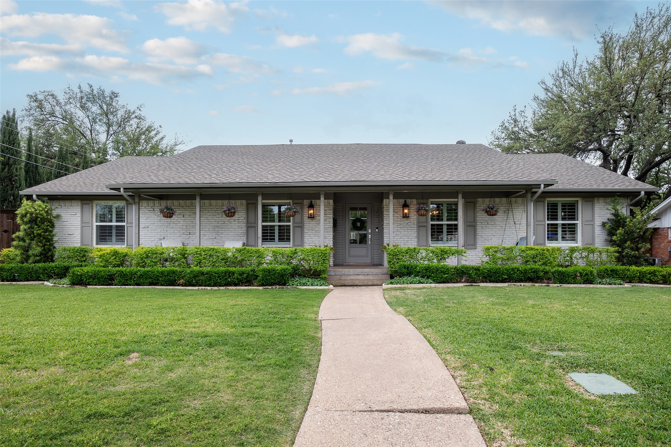 3352 Princess Lane Dallas TX 75229