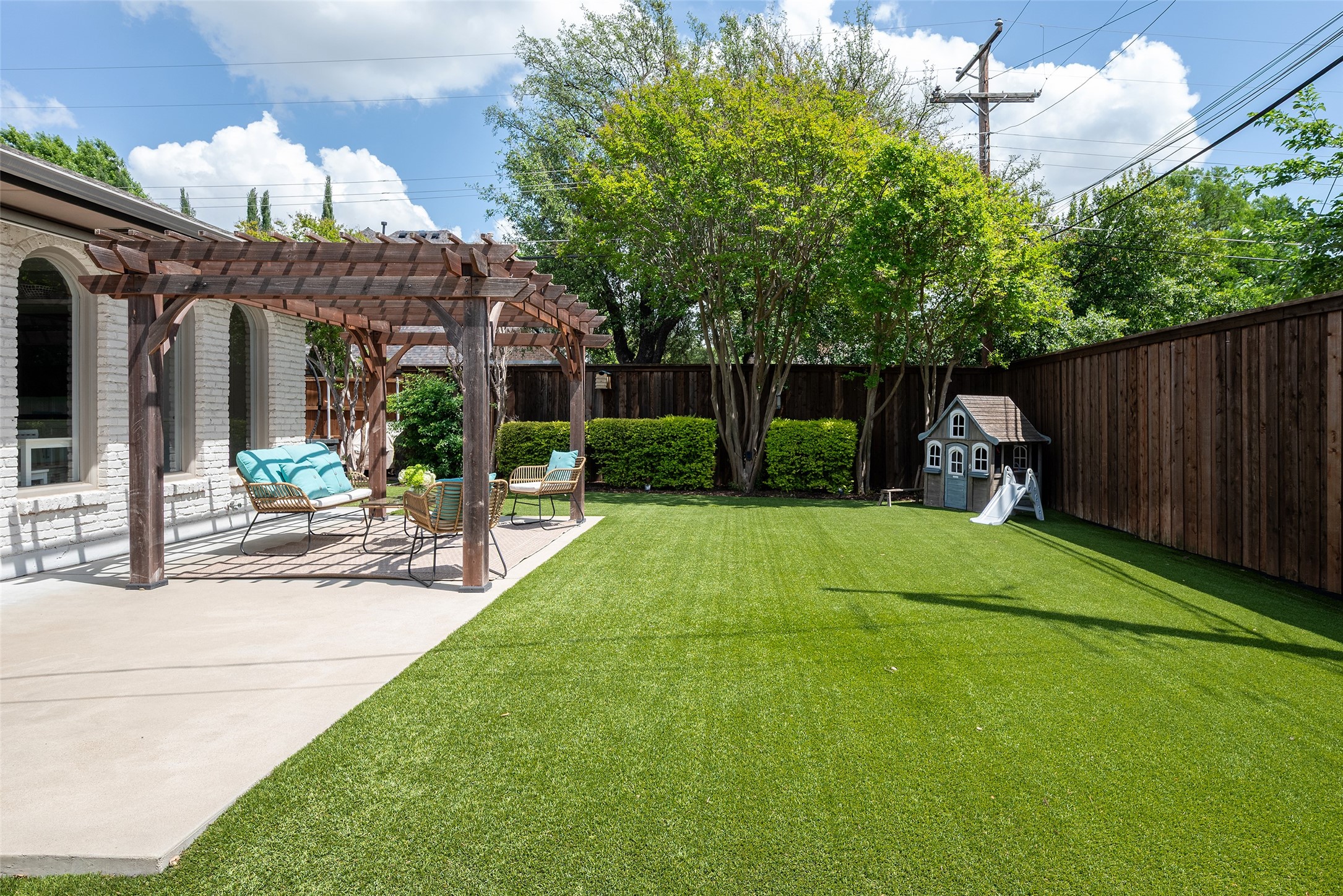 3352 Princess Lane Dallas TX 75229