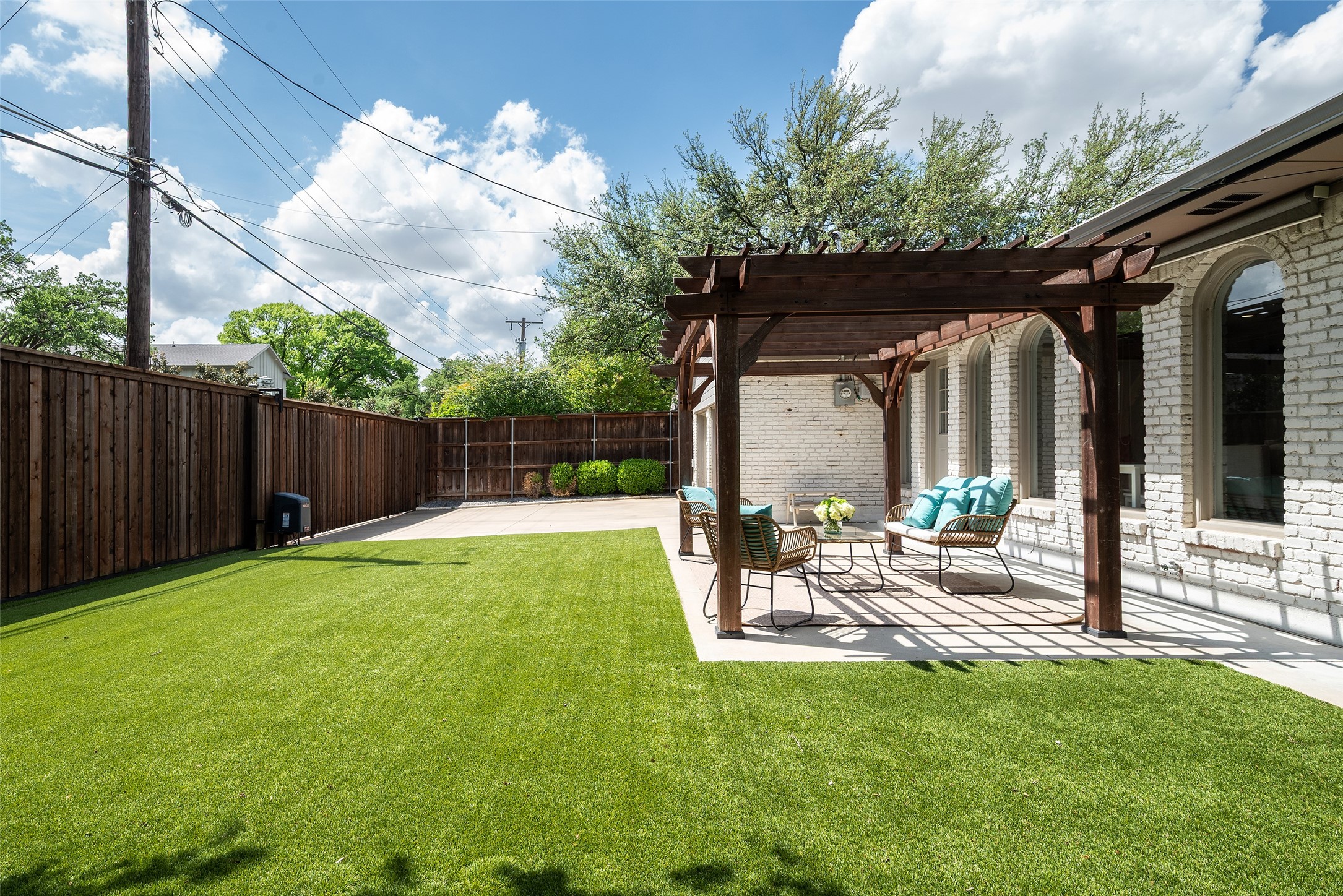 3352 Princess Lane Dallas TX 75229
