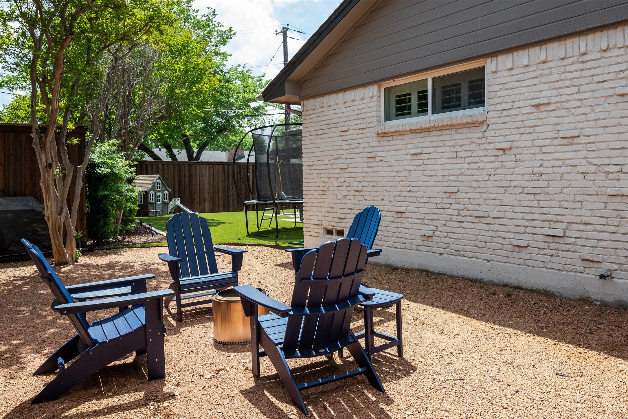3352 Princess Lane Dallas TX 75229