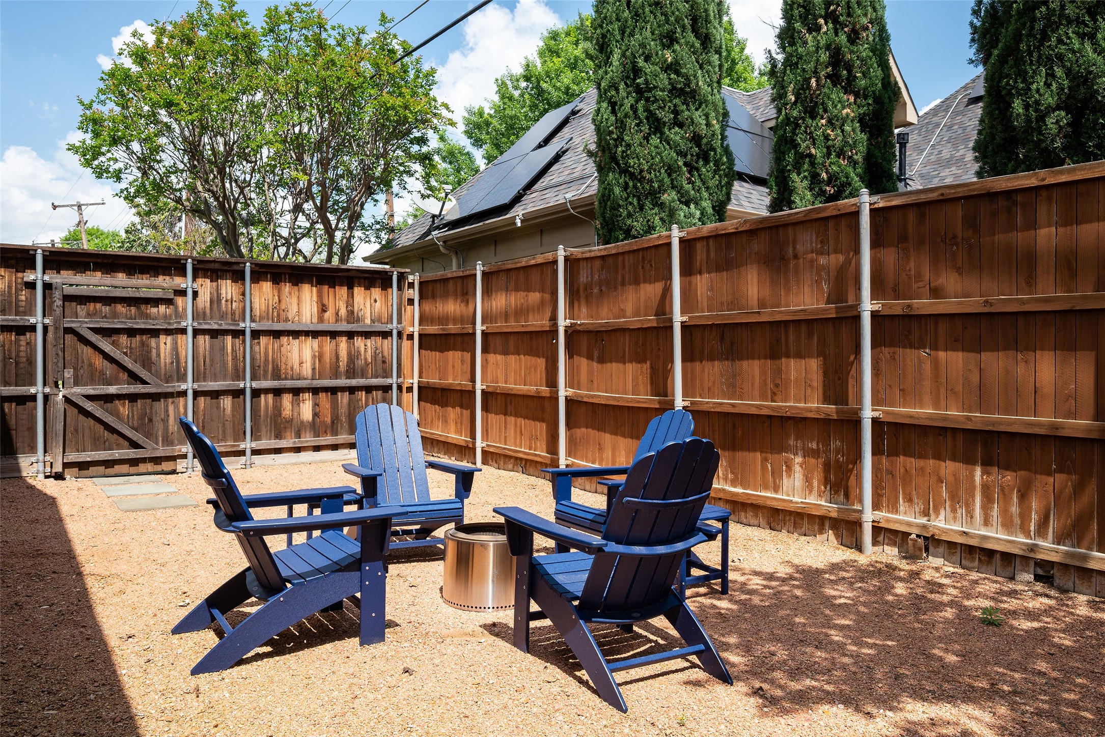 3352 Princess Lane Dallas TX 75229