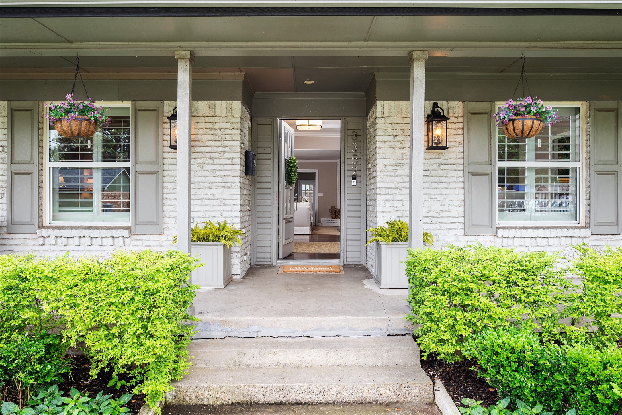 3352 Princess Lane Dallas TX 75229