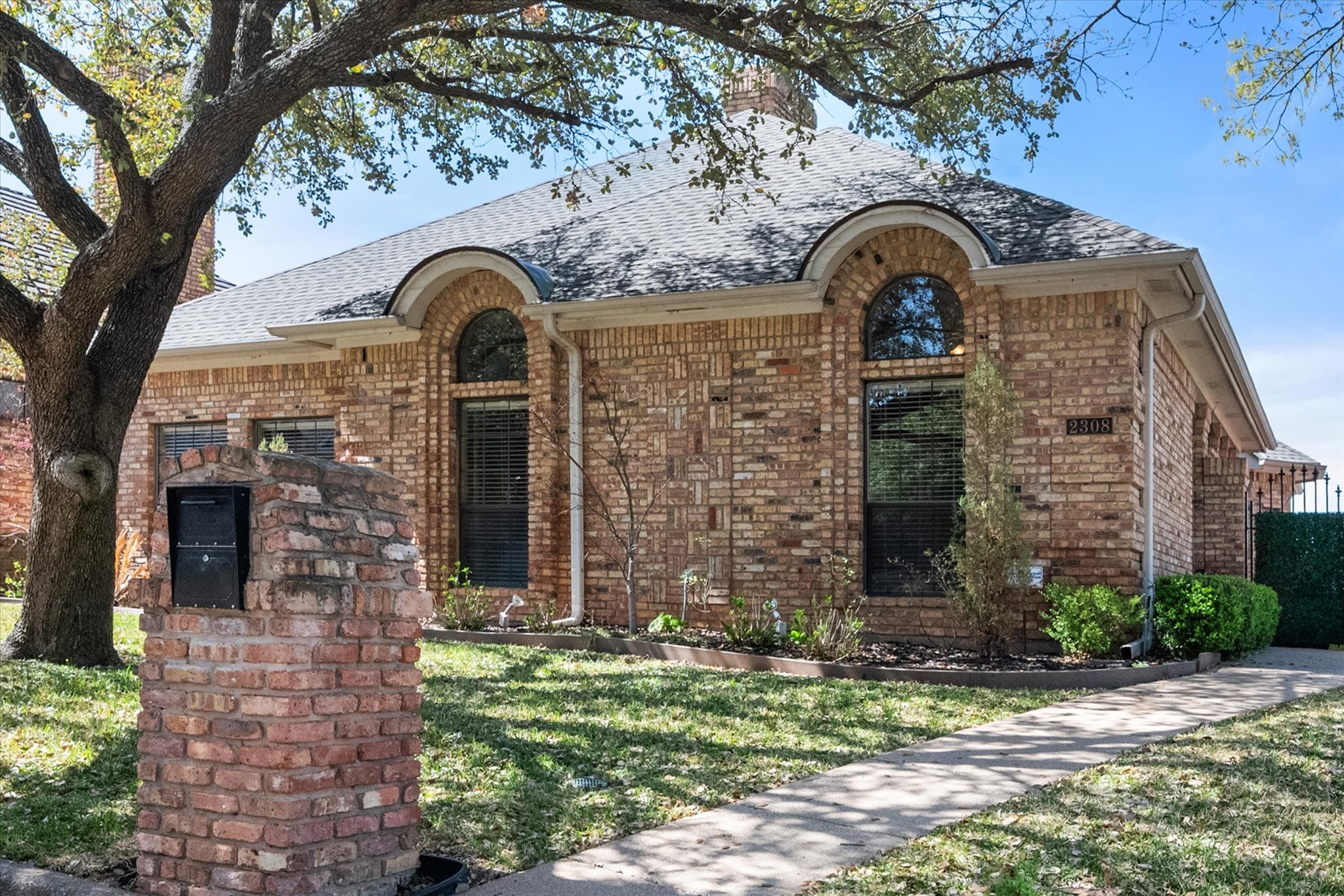 2308 Wild Turkey Trail Arlington TX 76016