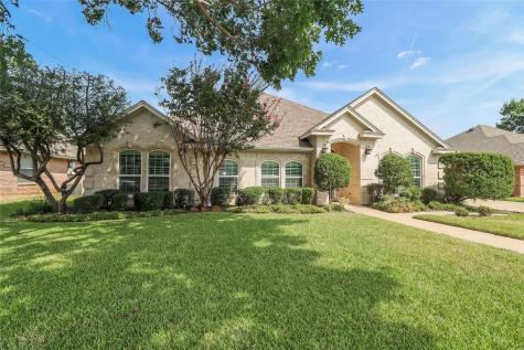 8909 Everglade Drive North Richland Hills TX 76182