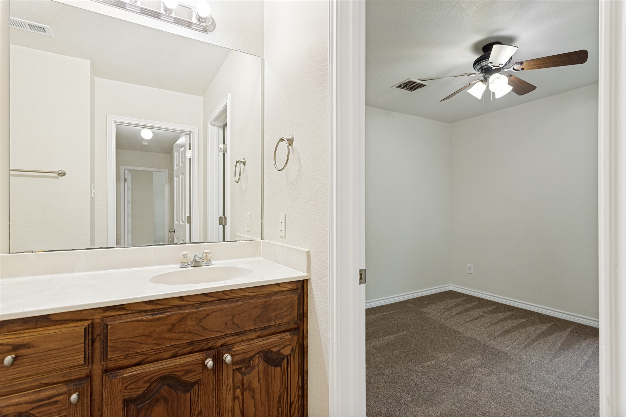 2217 Brandy Drive Weatherford TX 76087