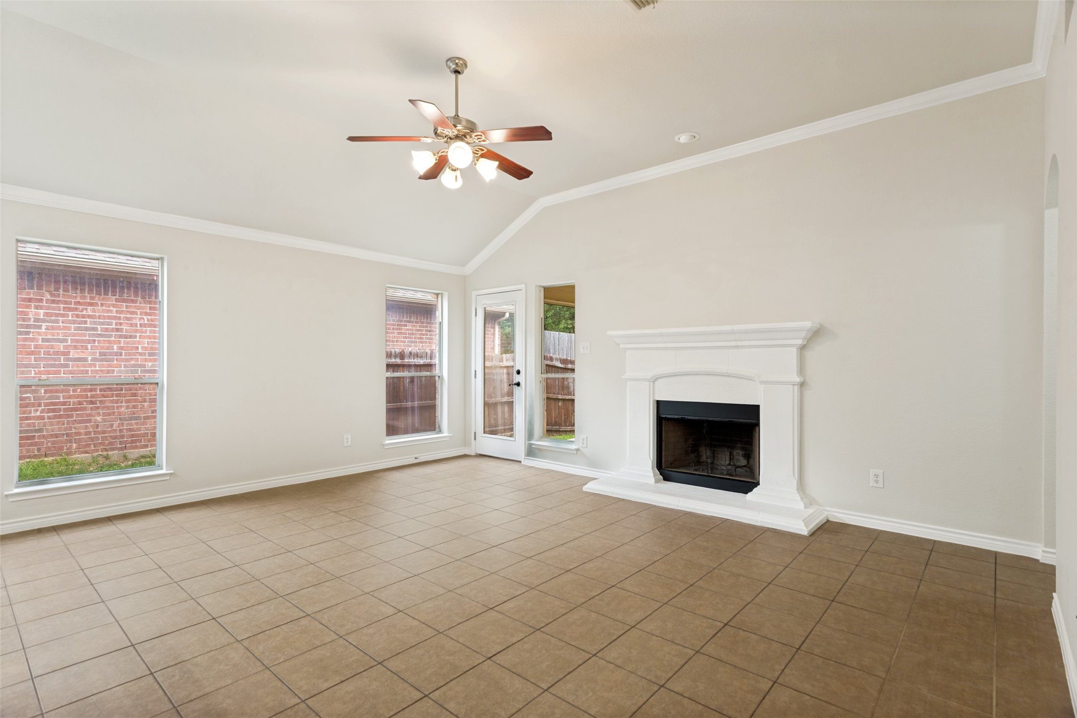 2217 Brandy Drive Weatherford TX 76087