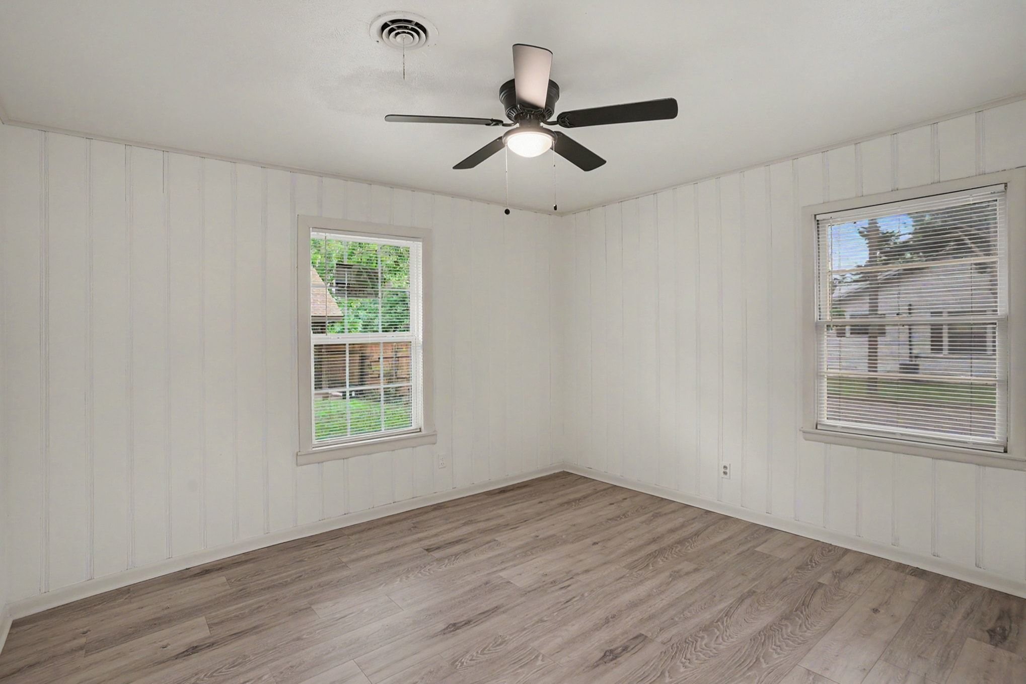801 N 37th Street Corsicana TX 75110