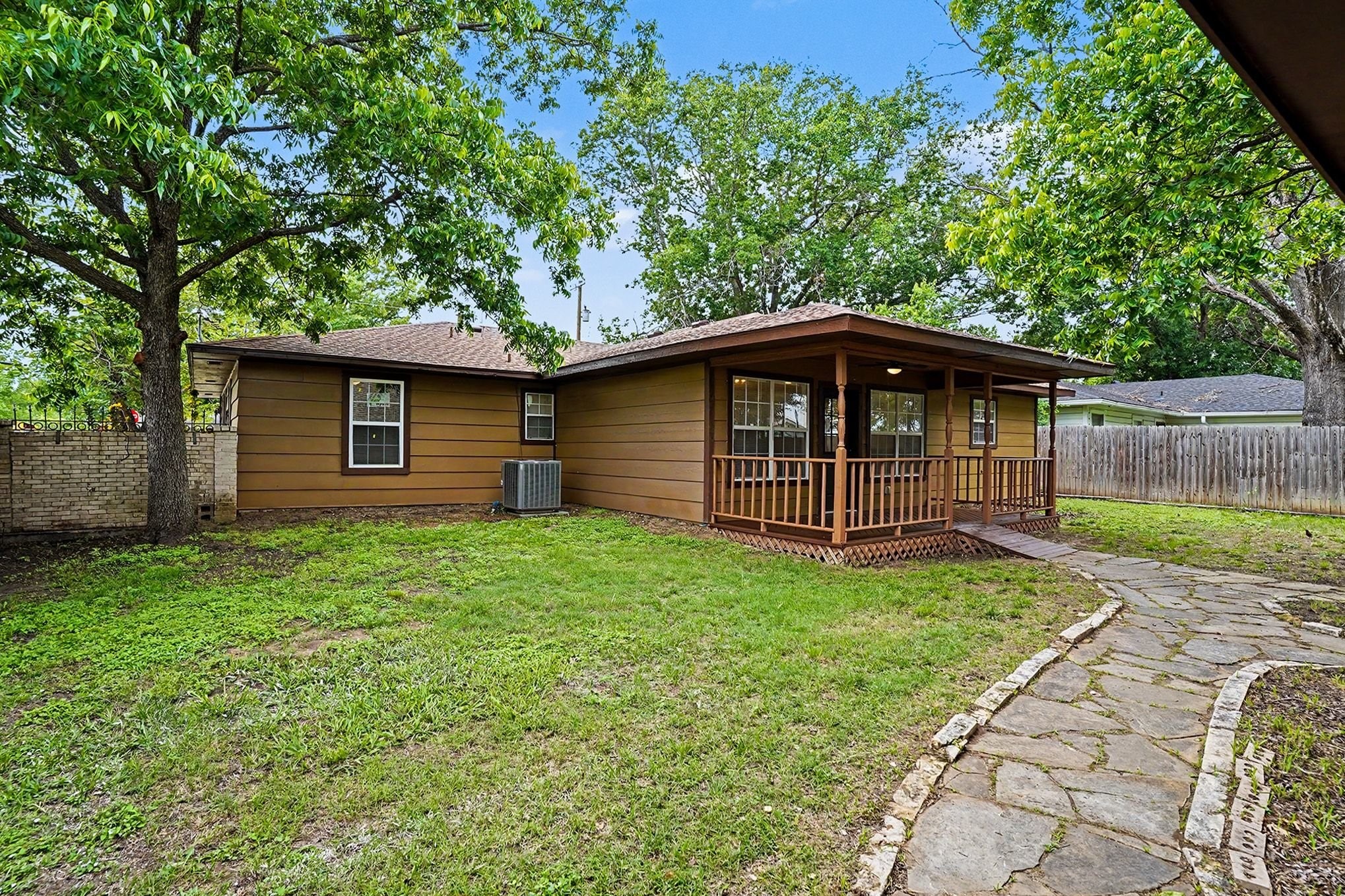 801 N 37th Street Corsicana TX 75110