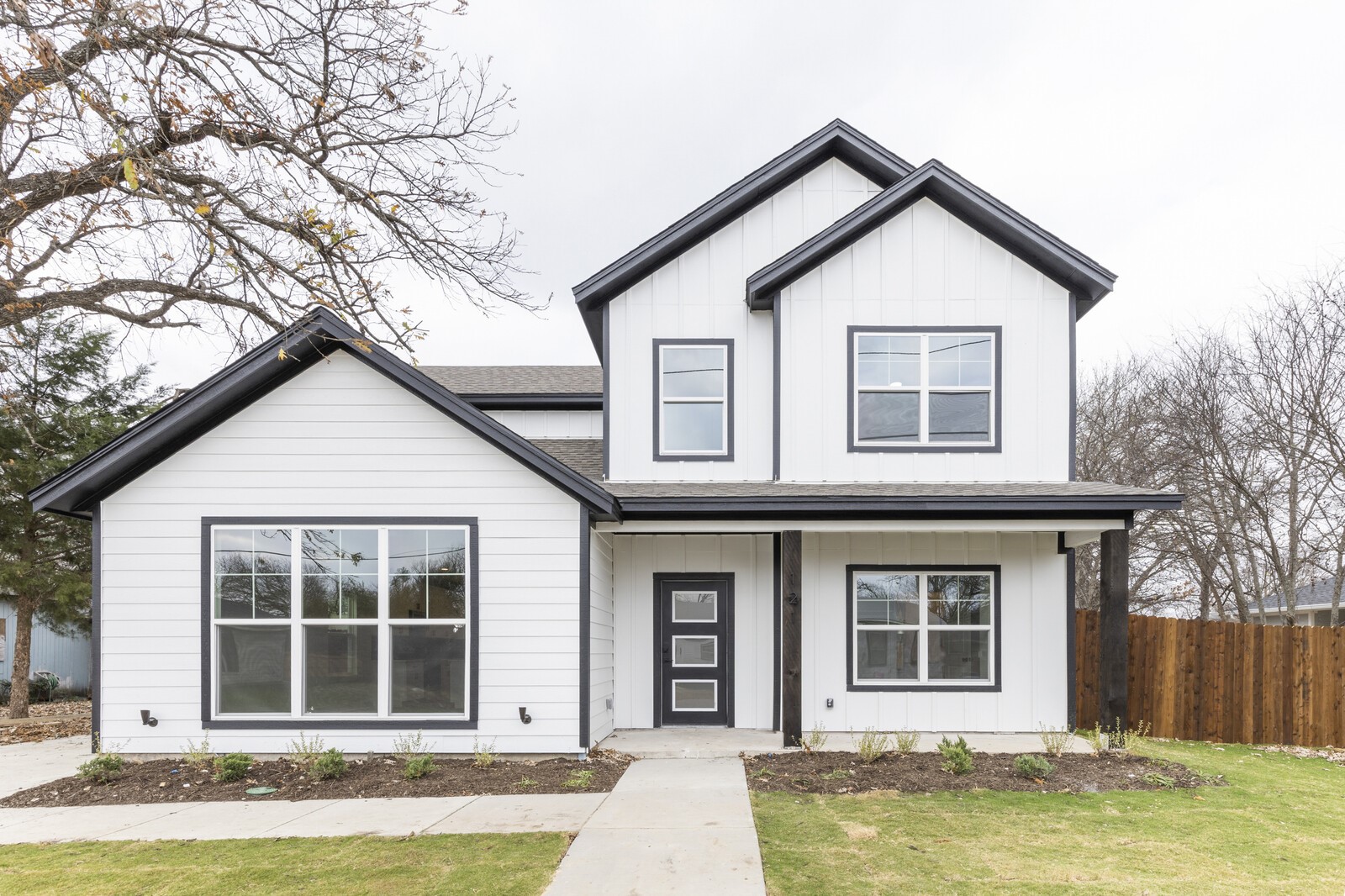 121 Coats Street Waxahachie TX 75165