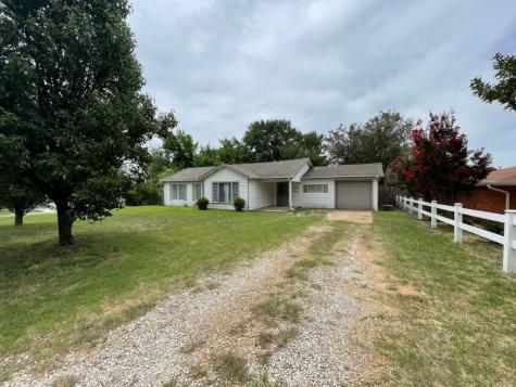 1520 Tyler Street Arlington TX 76012