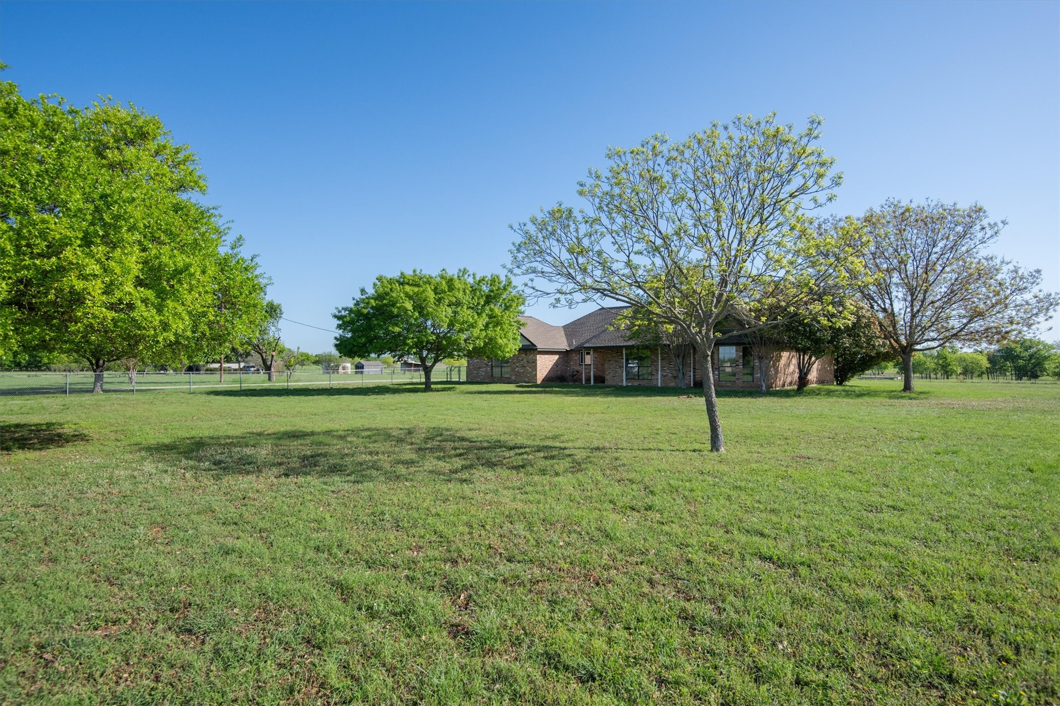 1311 Greathouse Road Waxahachie TX 75167