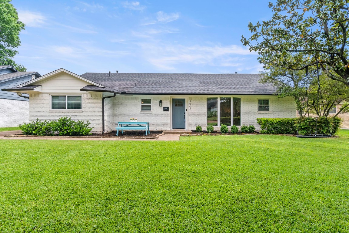 9908 Larchbrook Drive Dallas TX 75238