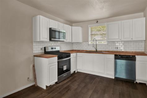 1477 W Austin Street Paris TX 75460
