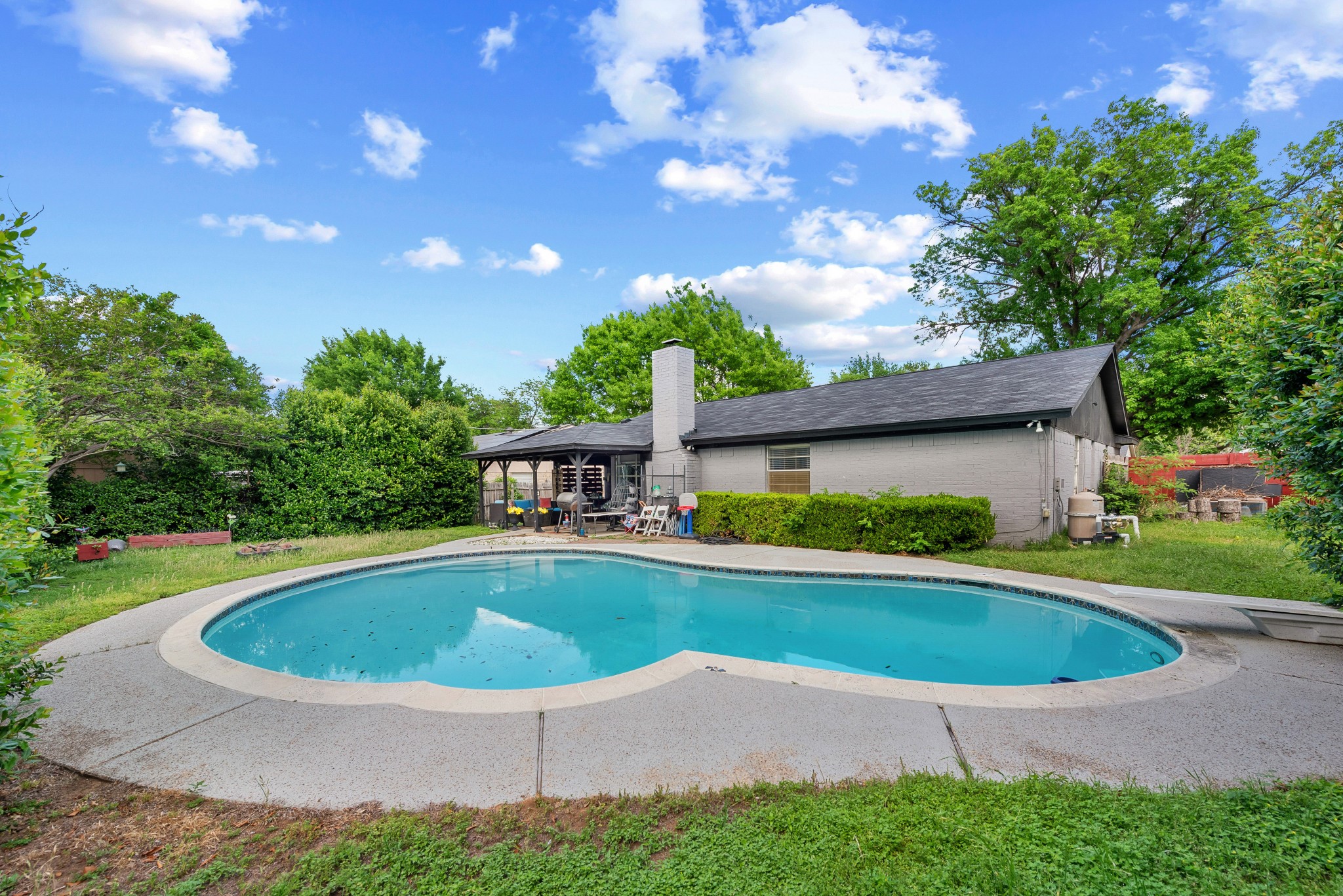 708 Del Mar Lane Arlington TX 76012