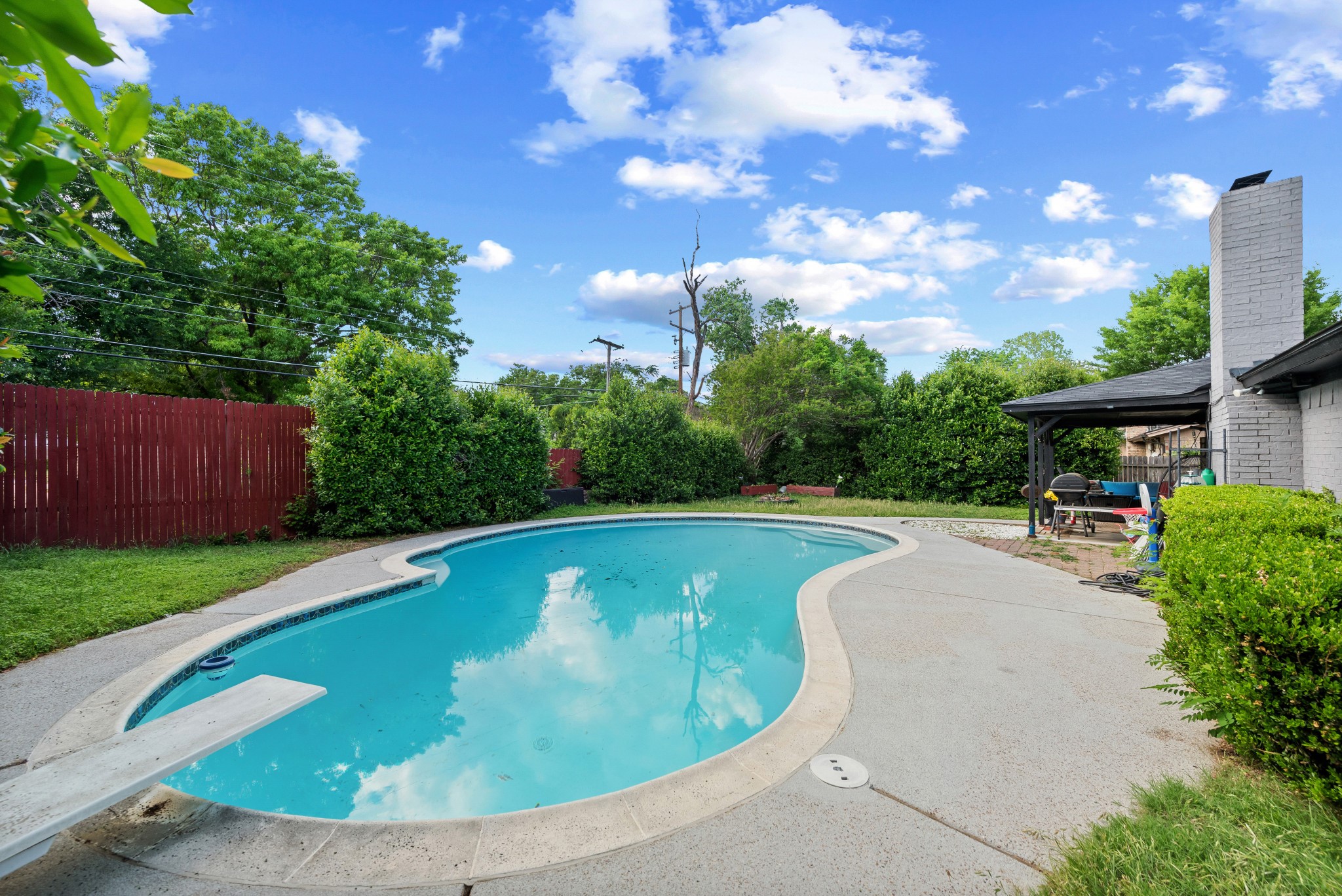 708 Del Mar Lane Arlington TX 76012