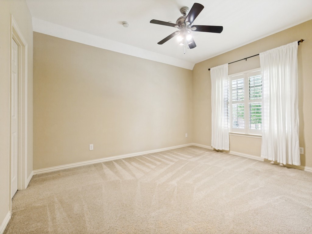 1114 Wynne Drive Garland TX 75044