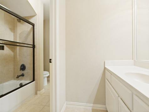 1114 Wynne Drive Garland TX 75044