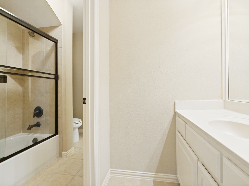 1114 Wynne Drive Garland TX 75044