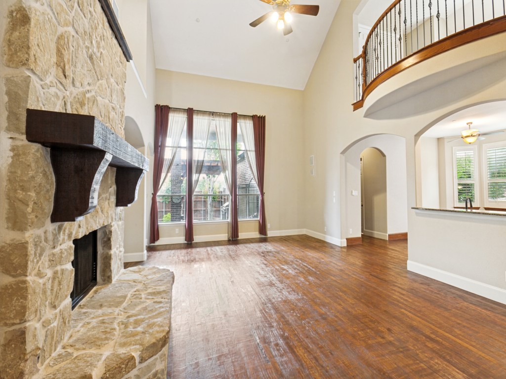 1114 Wynne Drive Garland TX 75044