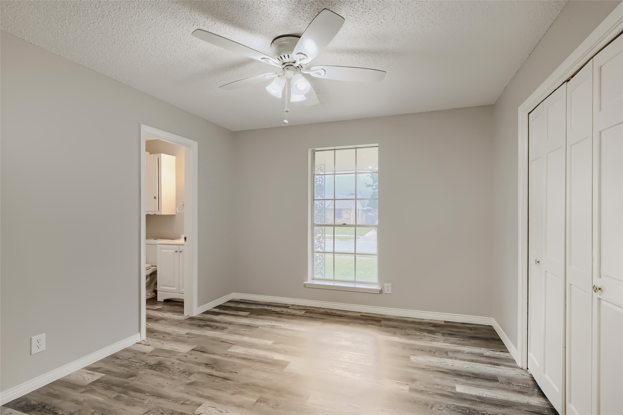 829 Poinsettia Drive Lancaster TX 75146