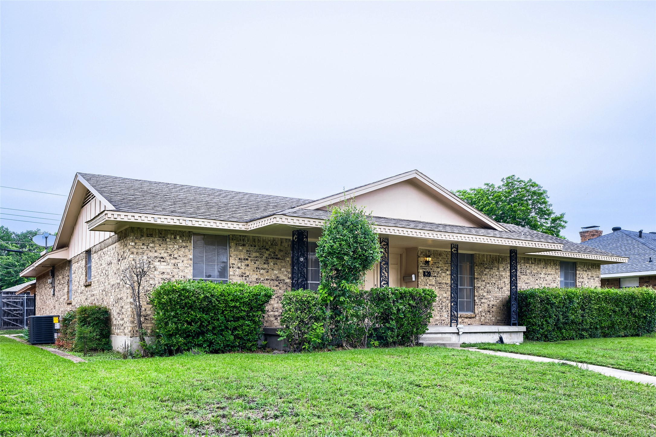 829 Poinsettia Drive Lancaster TX 75146