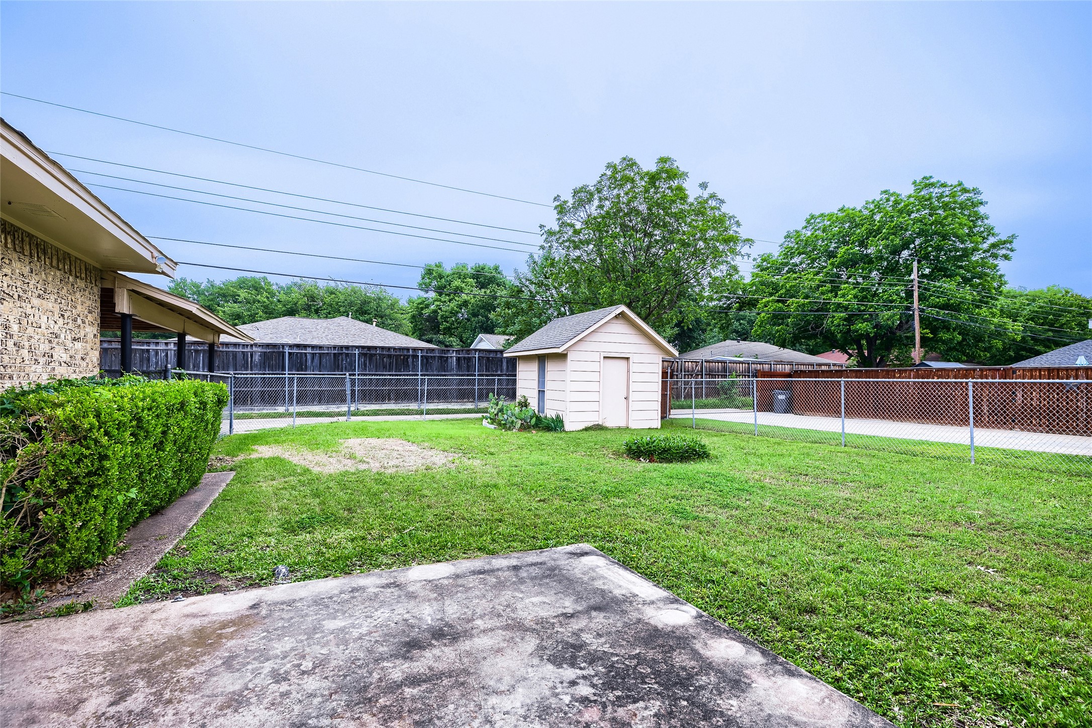 829 Poinsettia Drive Lancaster TX 75146