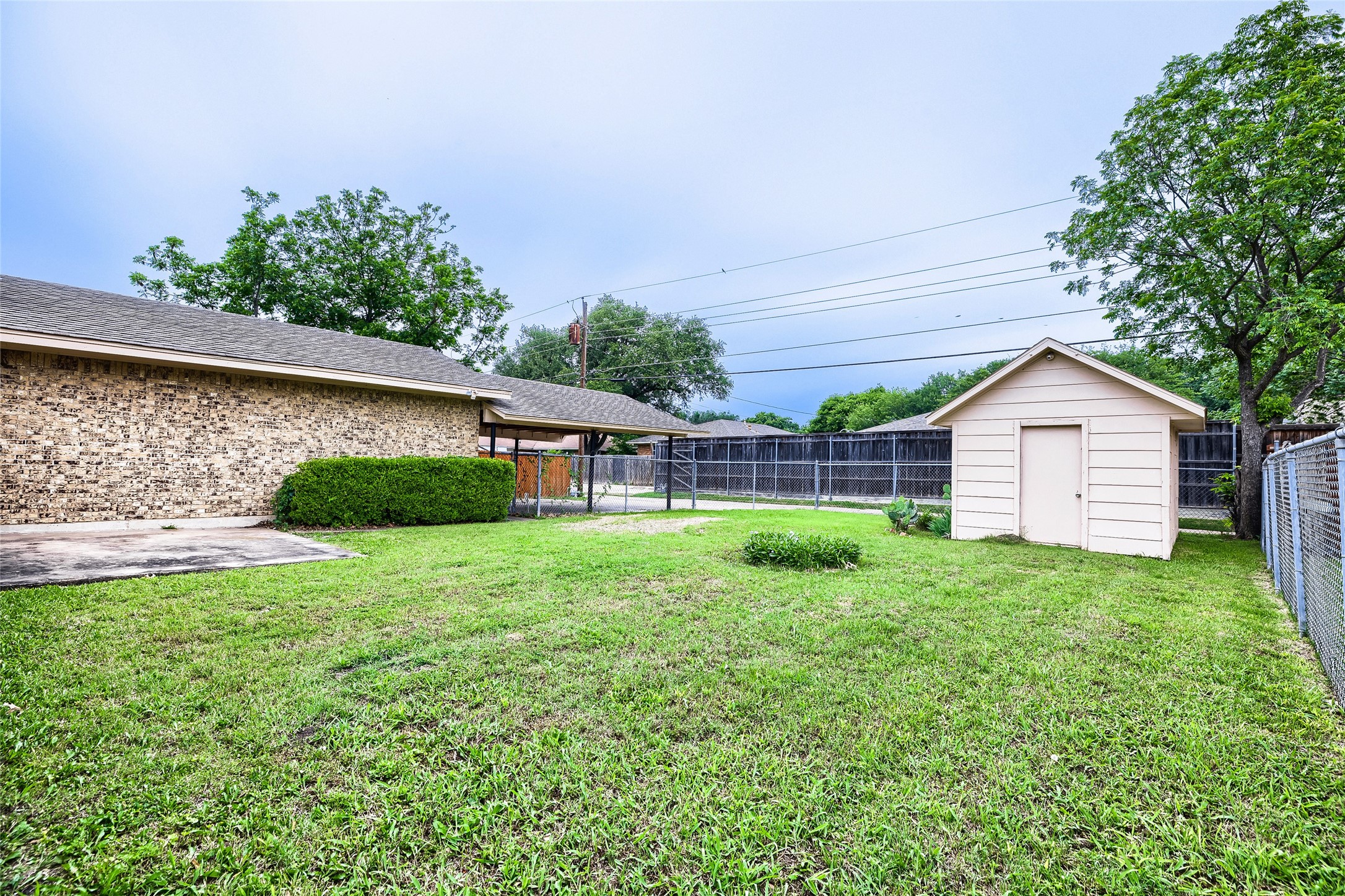 829 Poinsettia Drive Lancaster TX 75146