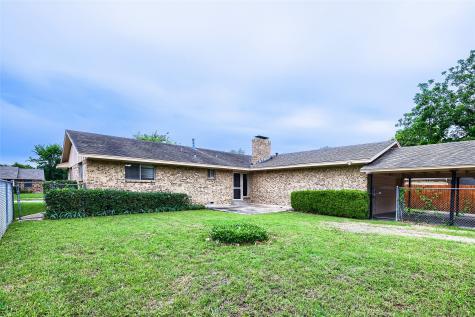 829 Poinsettia Drive Lancaster TX 75146