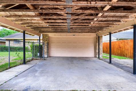 829 Poinsettia Drive Lancaster TX 75146