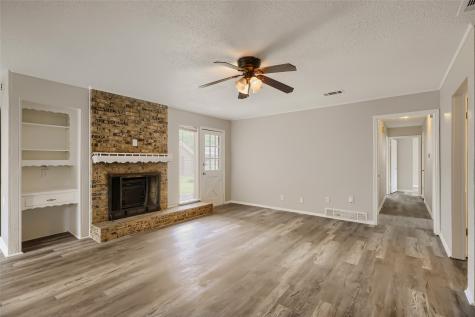 829 Poinsettia Drive Lancaster TX 75146