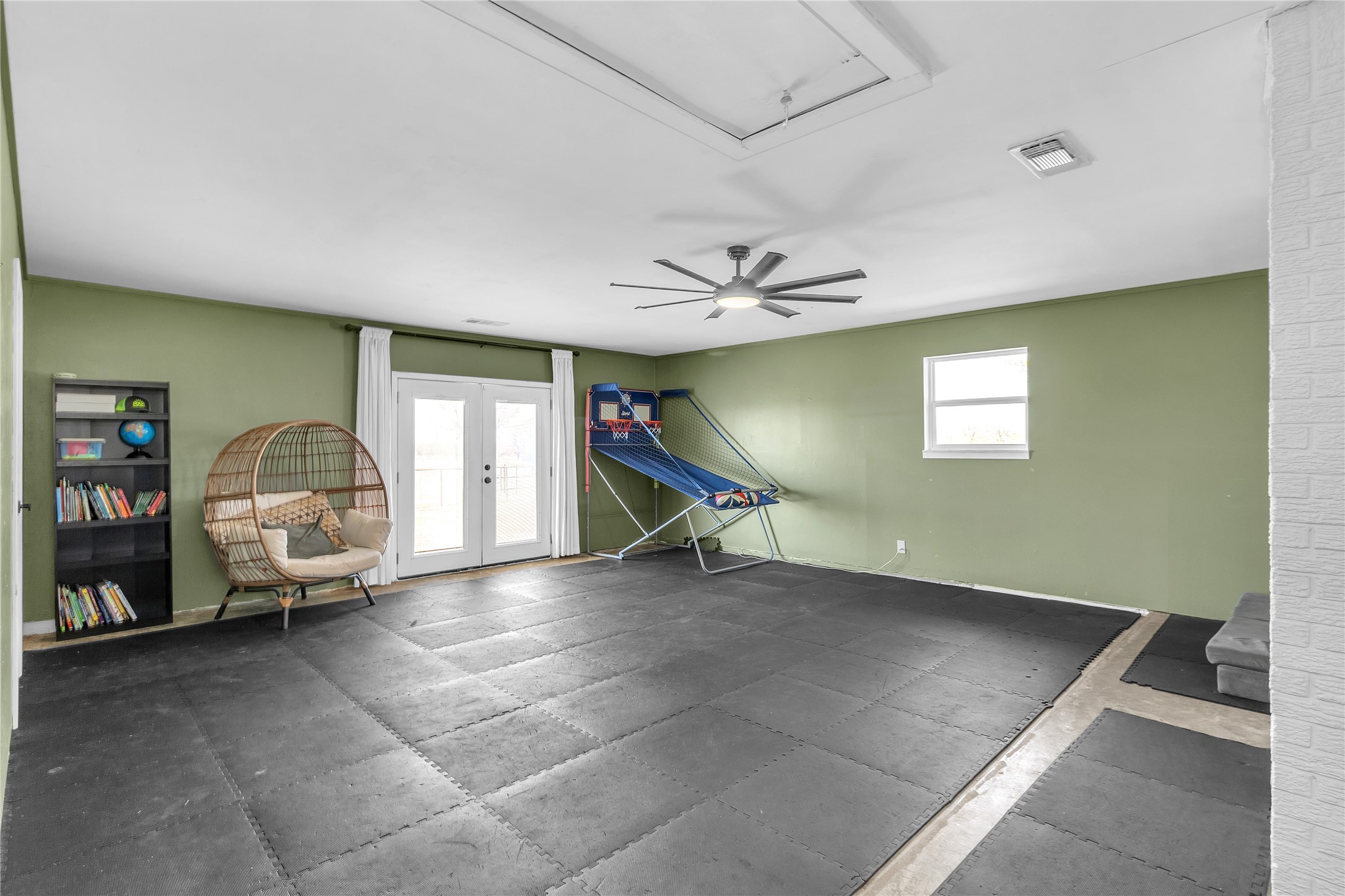 1283 Fm 218 W Zephyr TX 76890
