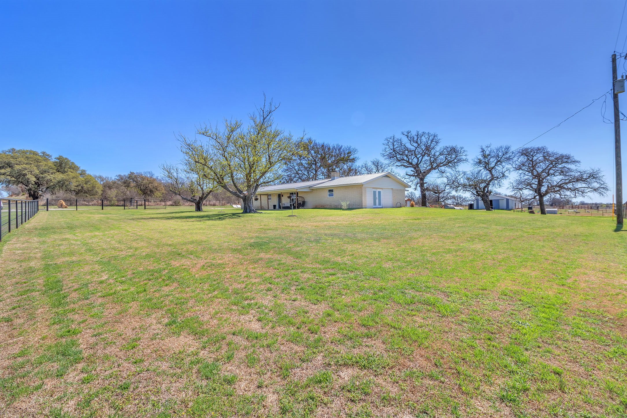 1283 Fm 218 W Zephyr TX 76890