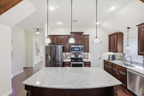 313 Bluebell Drive Glenn Heights TX 75154