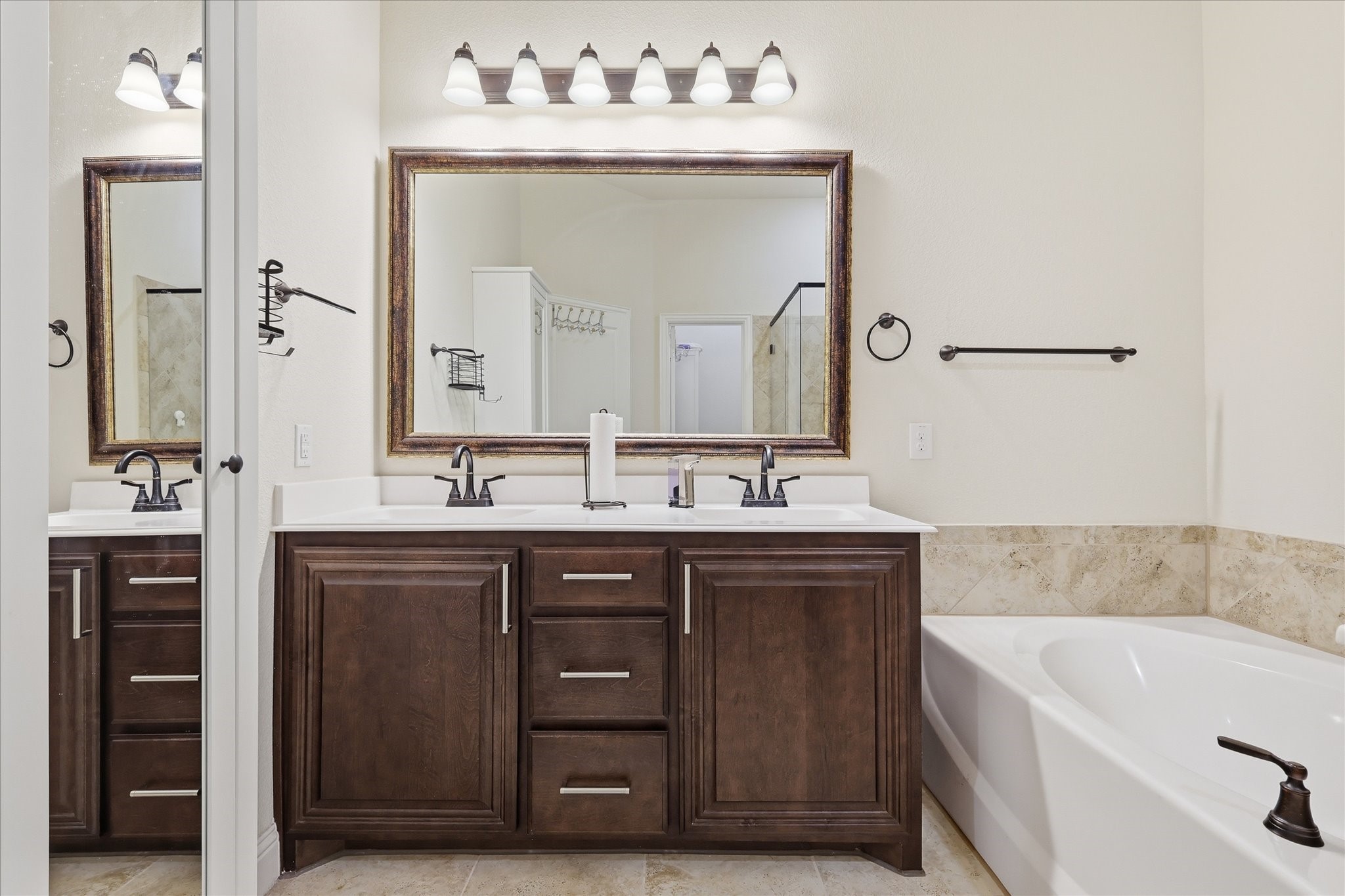 313 Bluebell Drive Glenn Heights TX 75154