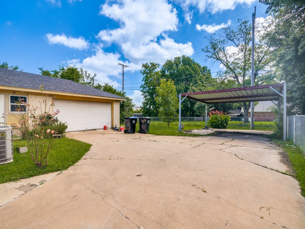 6307 Stonewall Street Greenville TX 75402