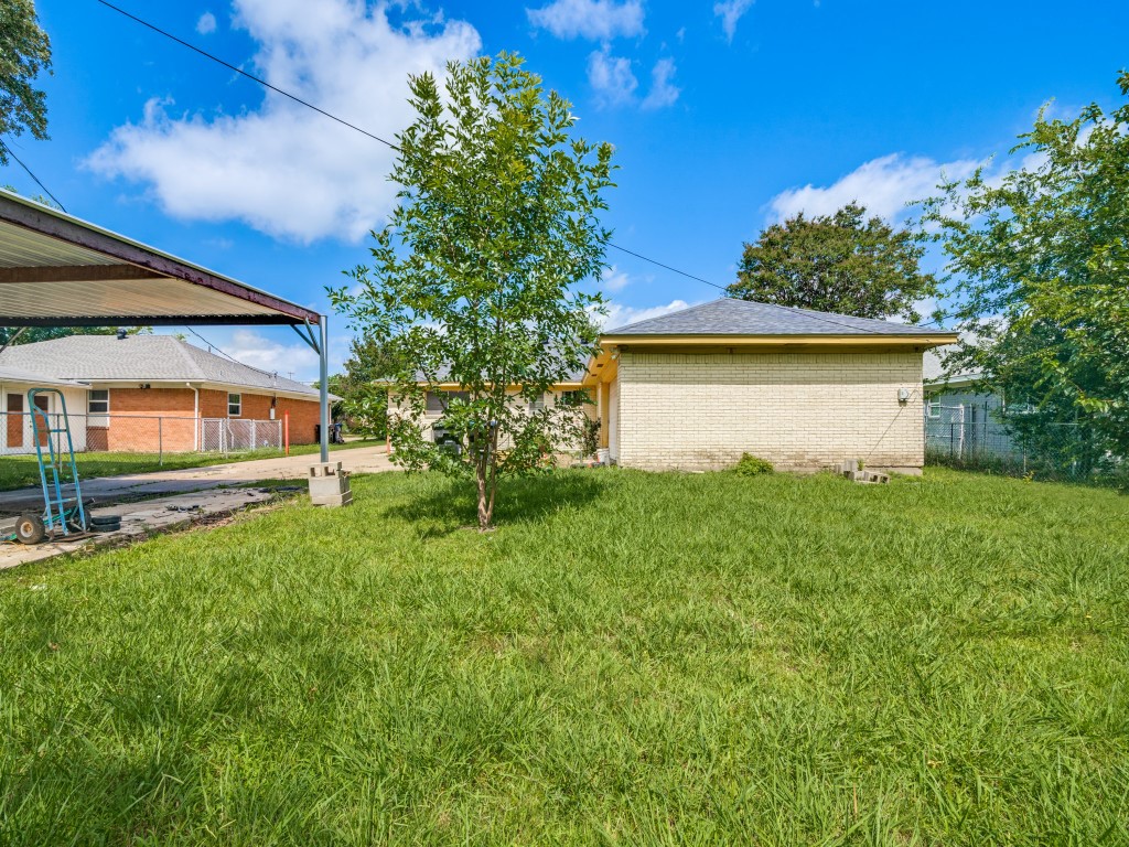 6307 Stonewall Street Greenville TX 75402