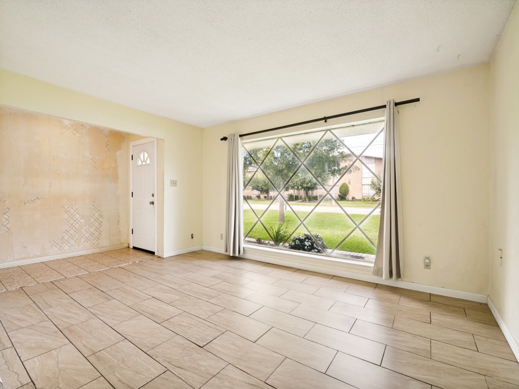 6307 Stonewall Street Greenville TX 75402