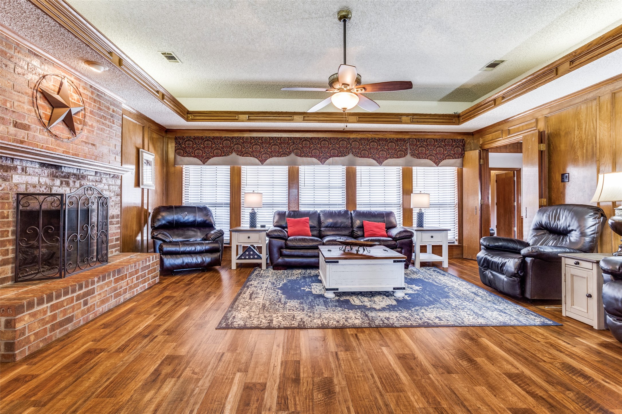 2829 Colleen Drive Garland TX 75043