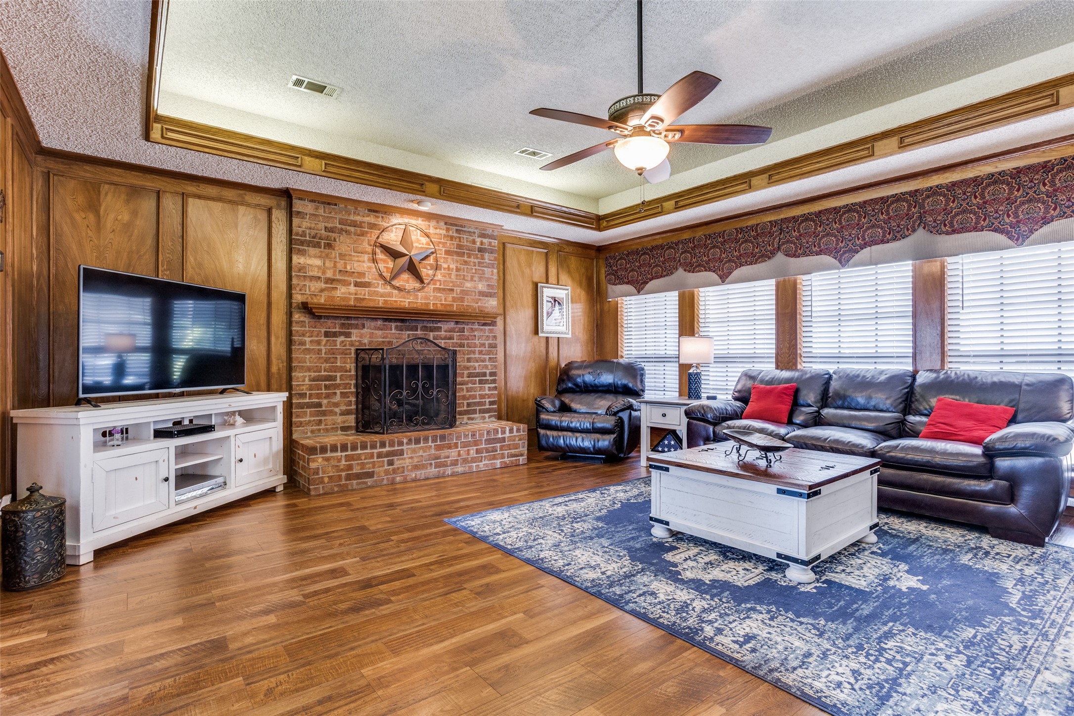 2829 Colleen Drive Garland TX 75043