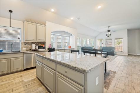 734 Larkspur Lane Midlothian TX 76065
