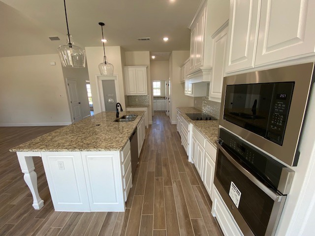 1042 Deer Island Court Azle TX 76020
