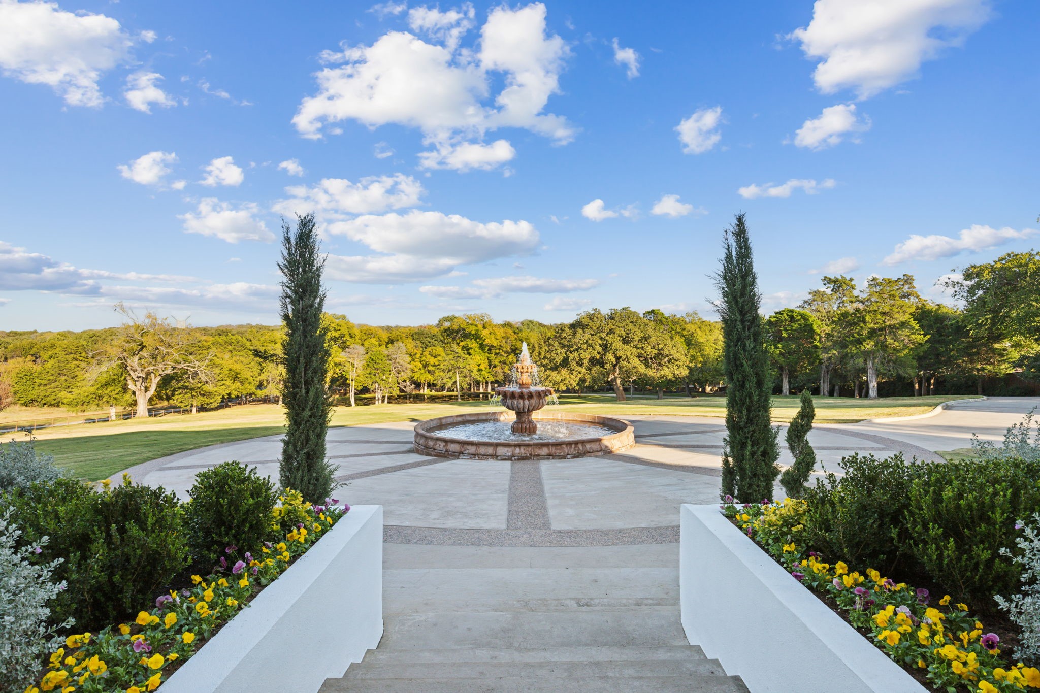 1900 Shady Oaks Drive Southlake TX 76092