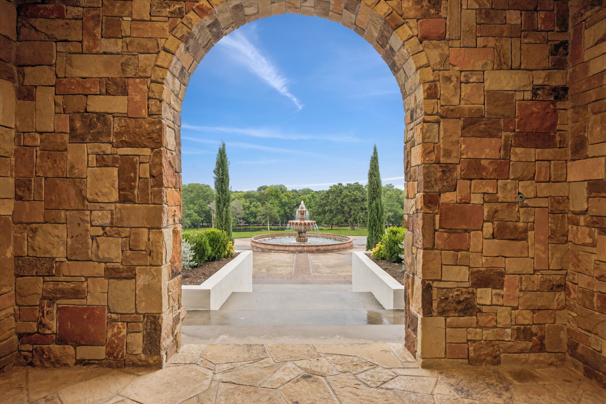 1900 Shady Oaks Drive Southlake TX 76092