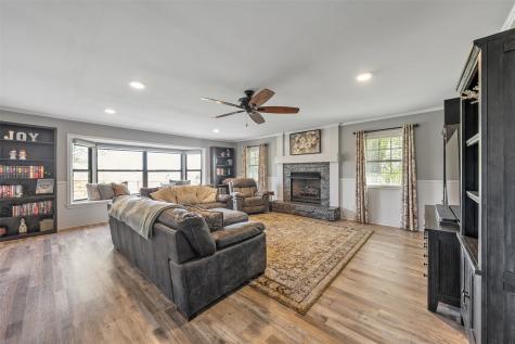 15549 County Road 1104 Flint TX 75762