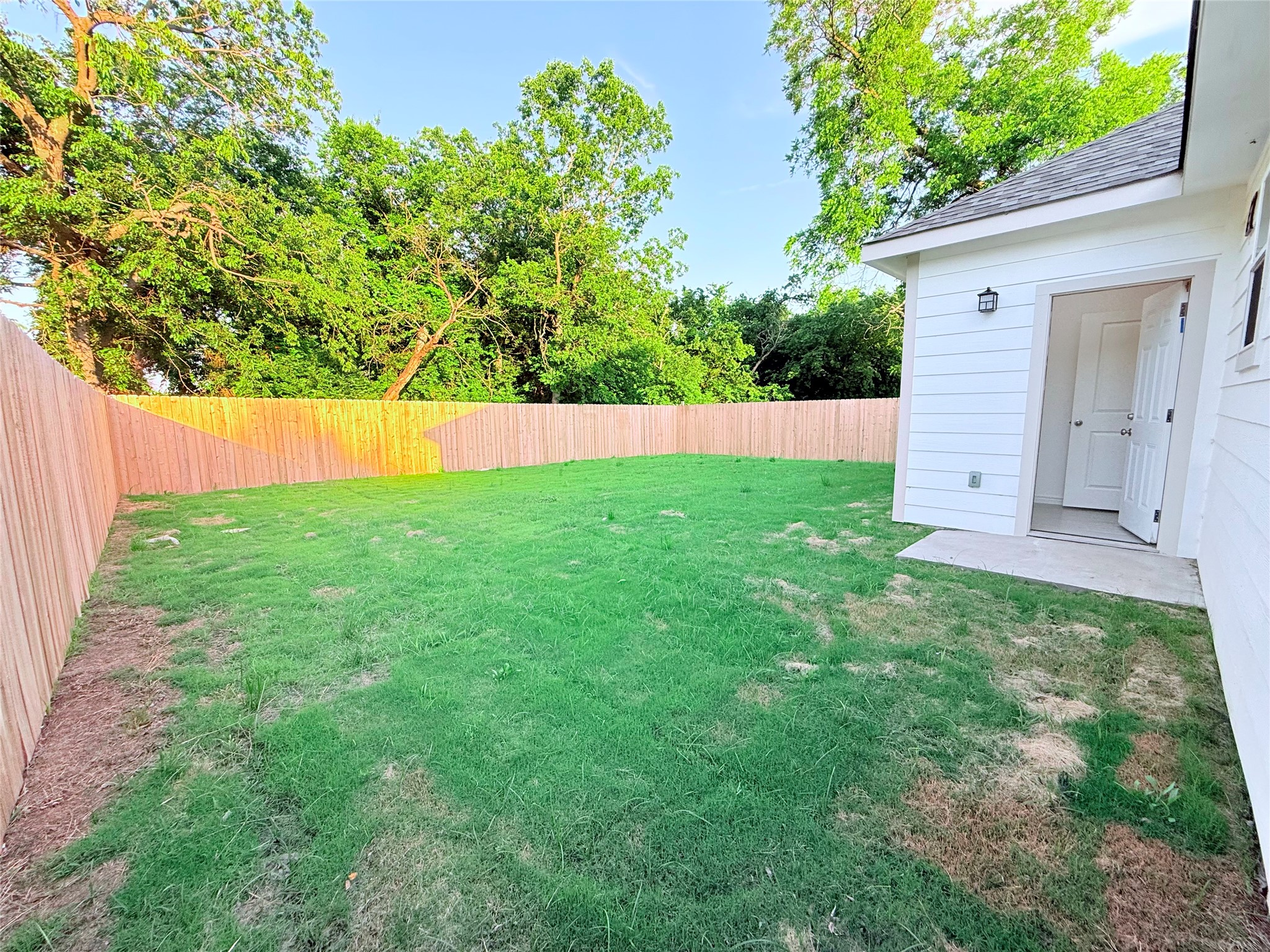 2205 Wellington Street Greenville TX 75401